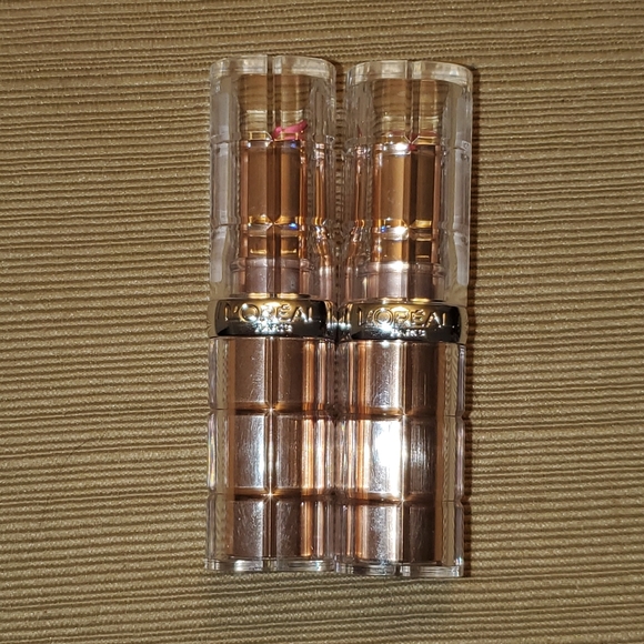 Loreal lipstick - Picture 2 of 2